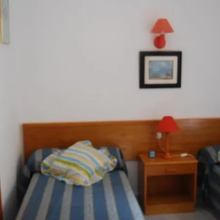 Es Pins Apartment Cala Blanca  Room photo
